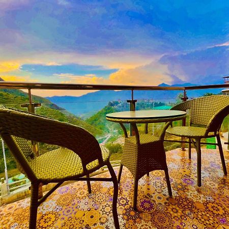 Hotel Kempty - A Boutique Hotel, 穆索里 外观 照片