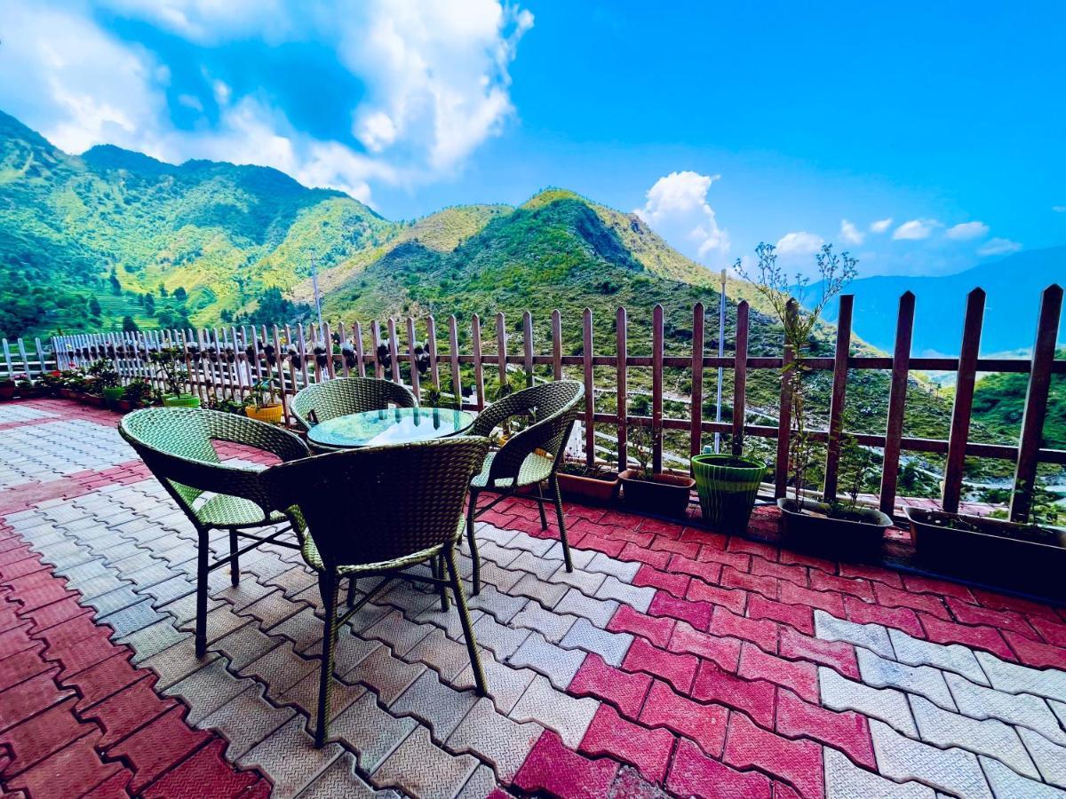 Hotel Kempty - A Boutique Hotel, 穆索里 外观 照片
