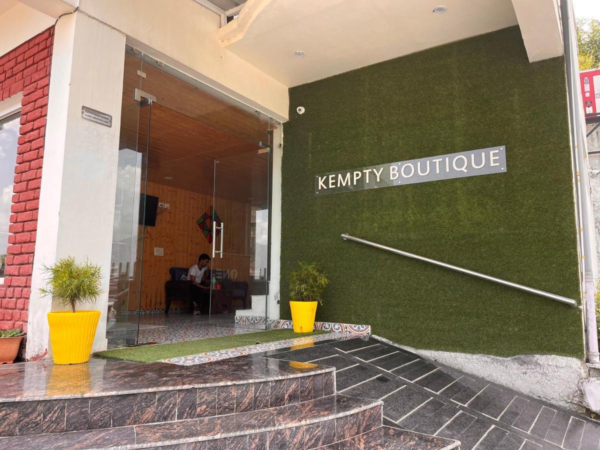 Hotel Kempty - A Boutique Hotel, 穆索里 外观 照片