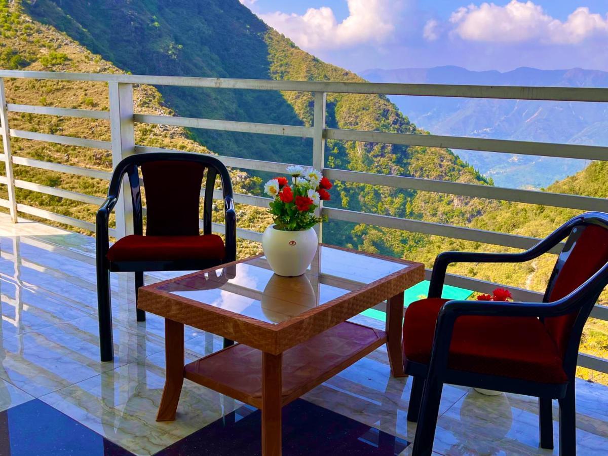 Hotel Kempty - A Boutique Hotel, 穆索里 外观 照片